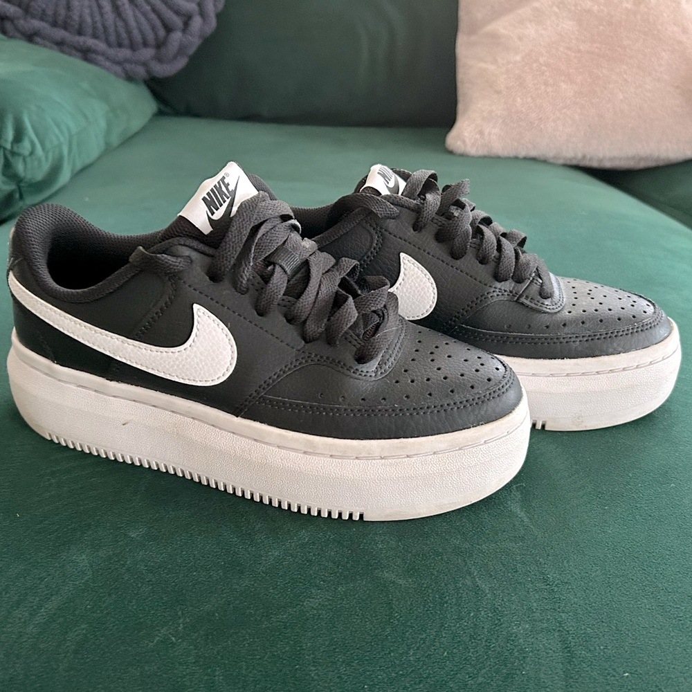 Nike Court Vision Alta